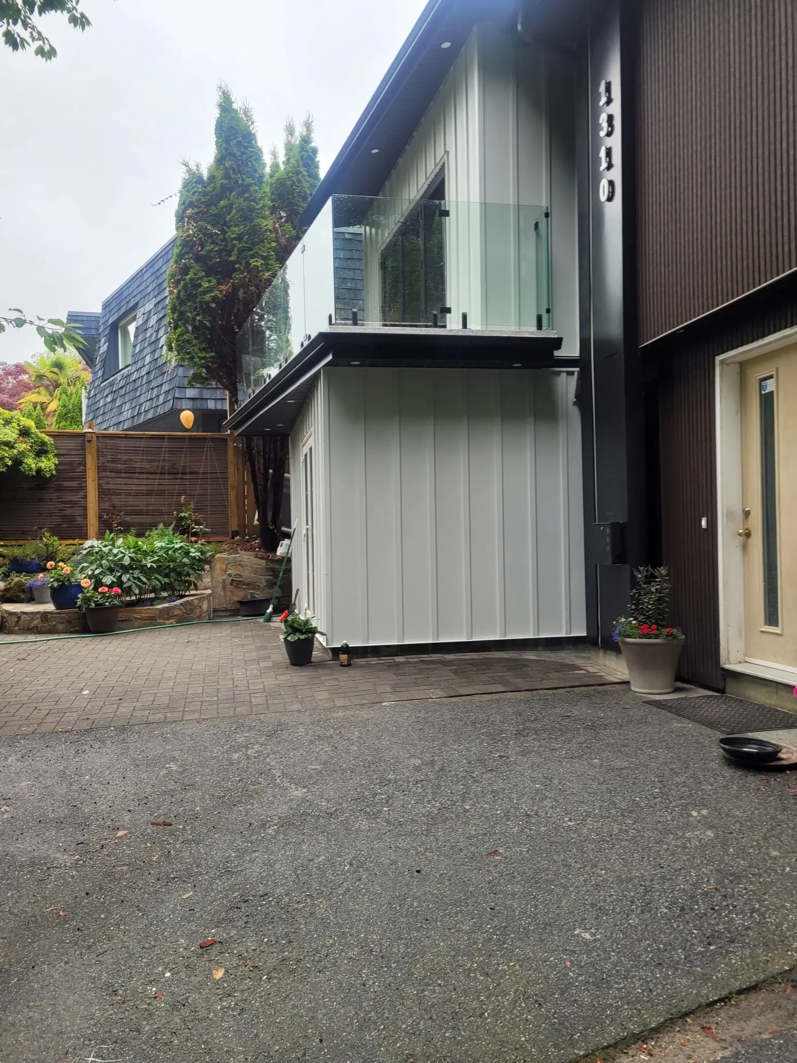 Construction contractor Vancouver BC — DELANA Interiors residential construction since 1981